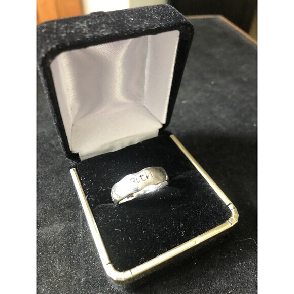925 STERLING SILVER Faith Band Ring Size 8.5 - Picture 1 of 6